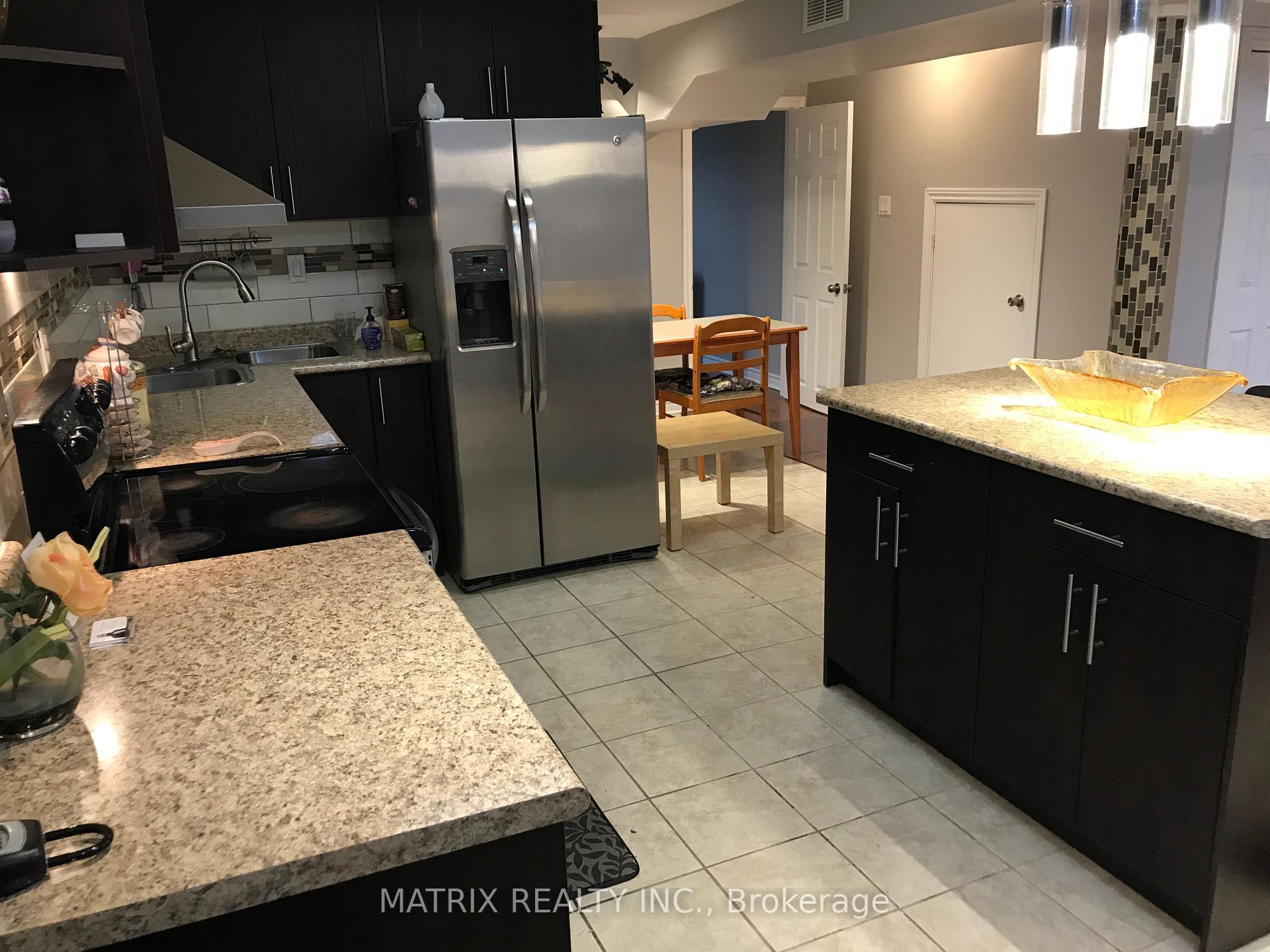 Photo 2 of 1604 Rayleen Crescent, Pickering, Brock Ridge — HOMEH