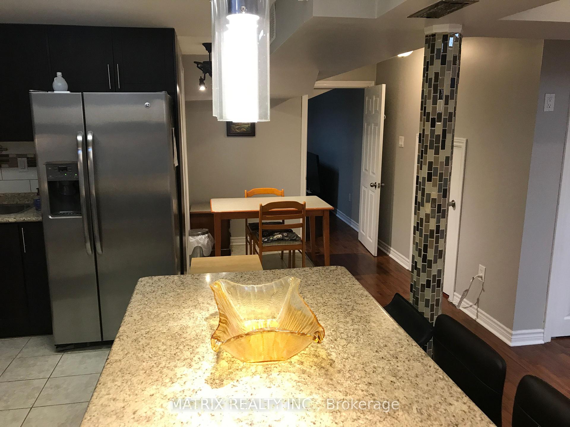 Photo 4 of 1604 Rayleen Crescent, Pickering, Brock Ridge — HOMEH