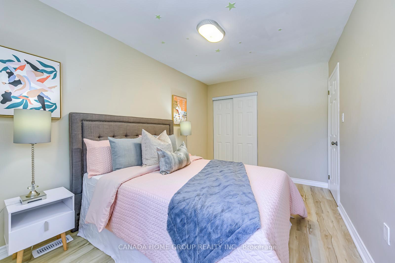 Photo 9 of 12 Pinard Street, Hamilton, Vincent — HOMEH