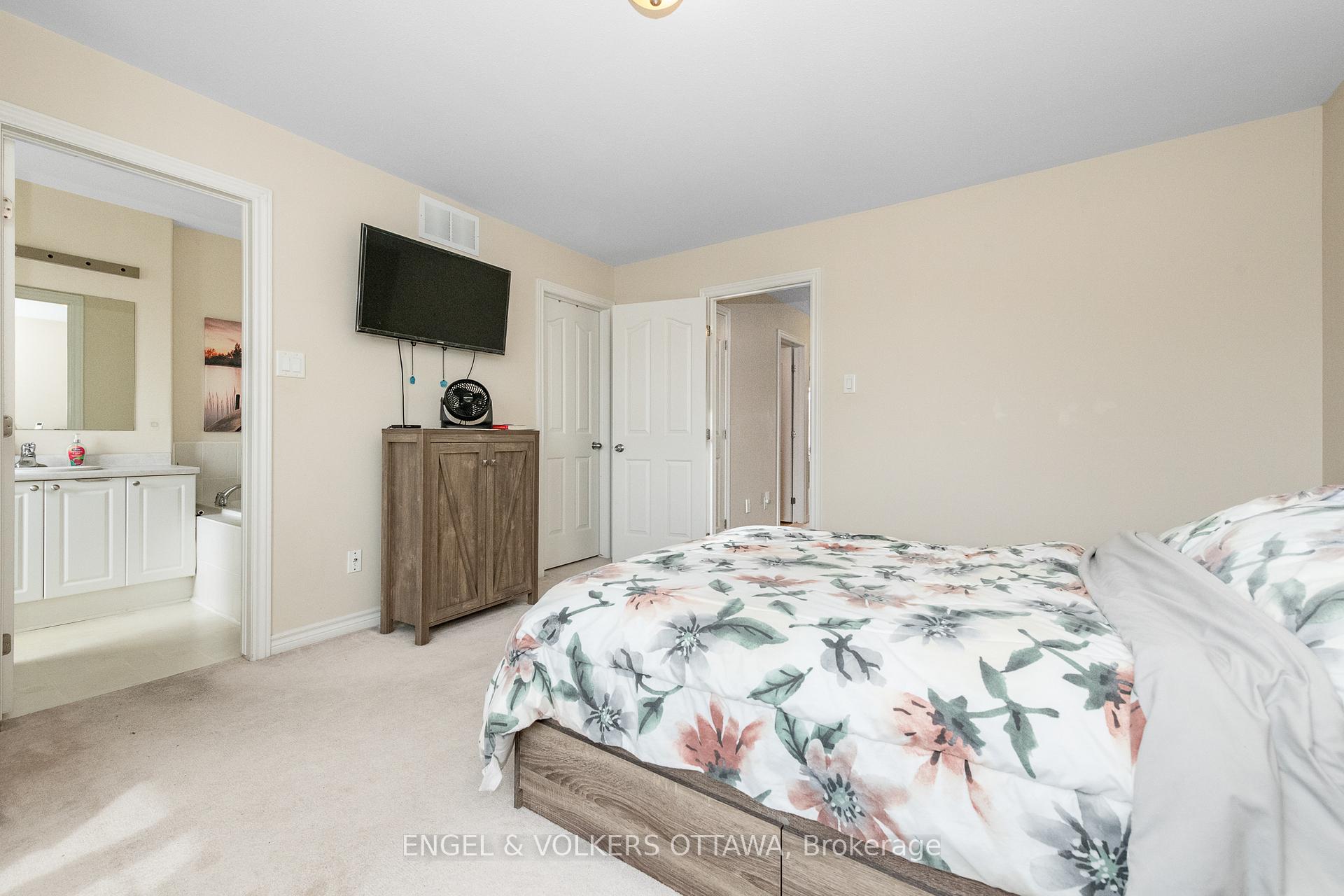 Photo 13 of 968 Linaria Walk, Ottawa, Notting Hill/Summerside — HOMEH