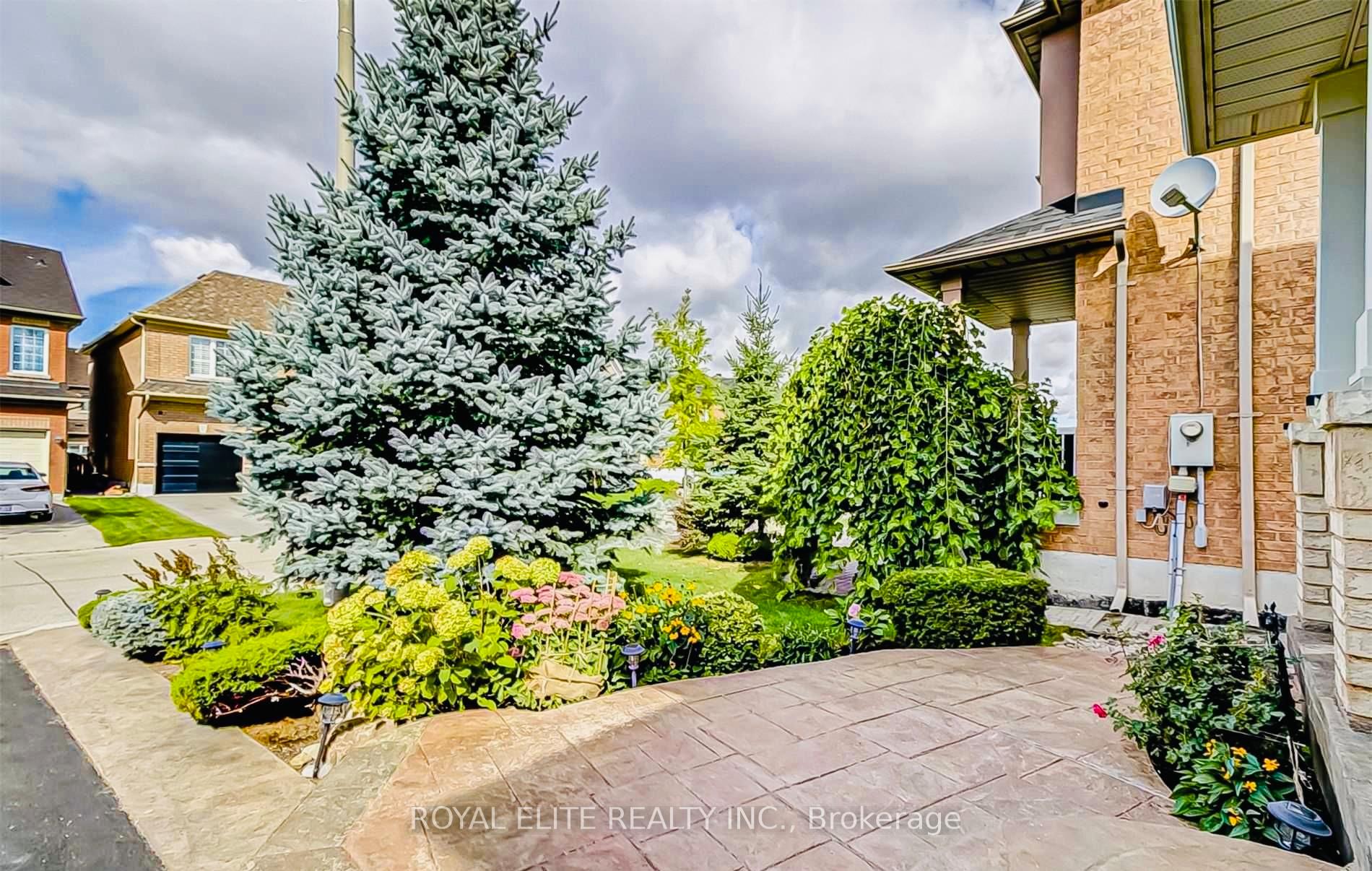 Photo 5 of 119 Huntingfield Street, Vaughan, Patterson — HOMEH