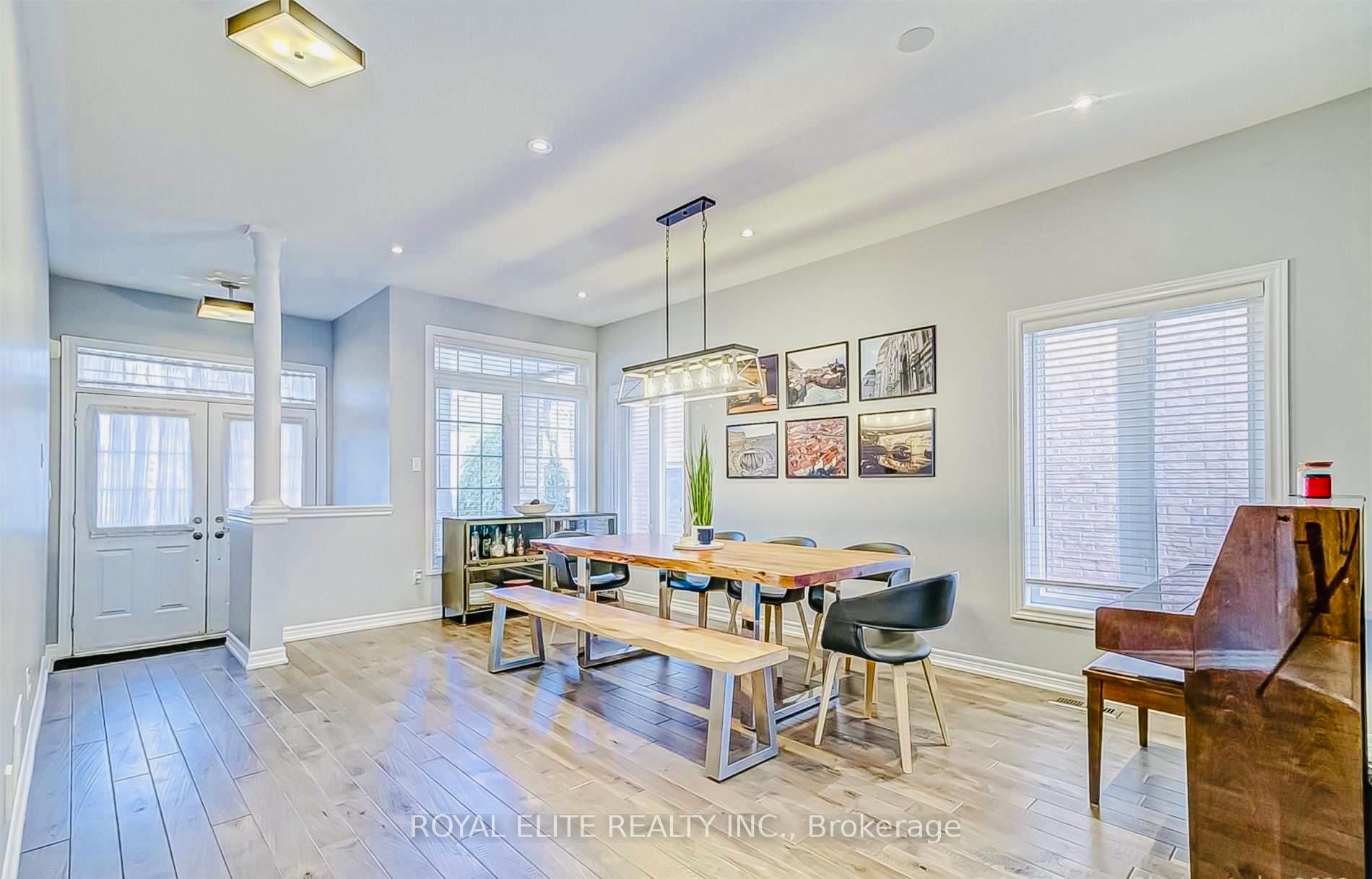 Photo 3 of 119 Huntingfield Street, Vaughan, Patterson — HOMEH