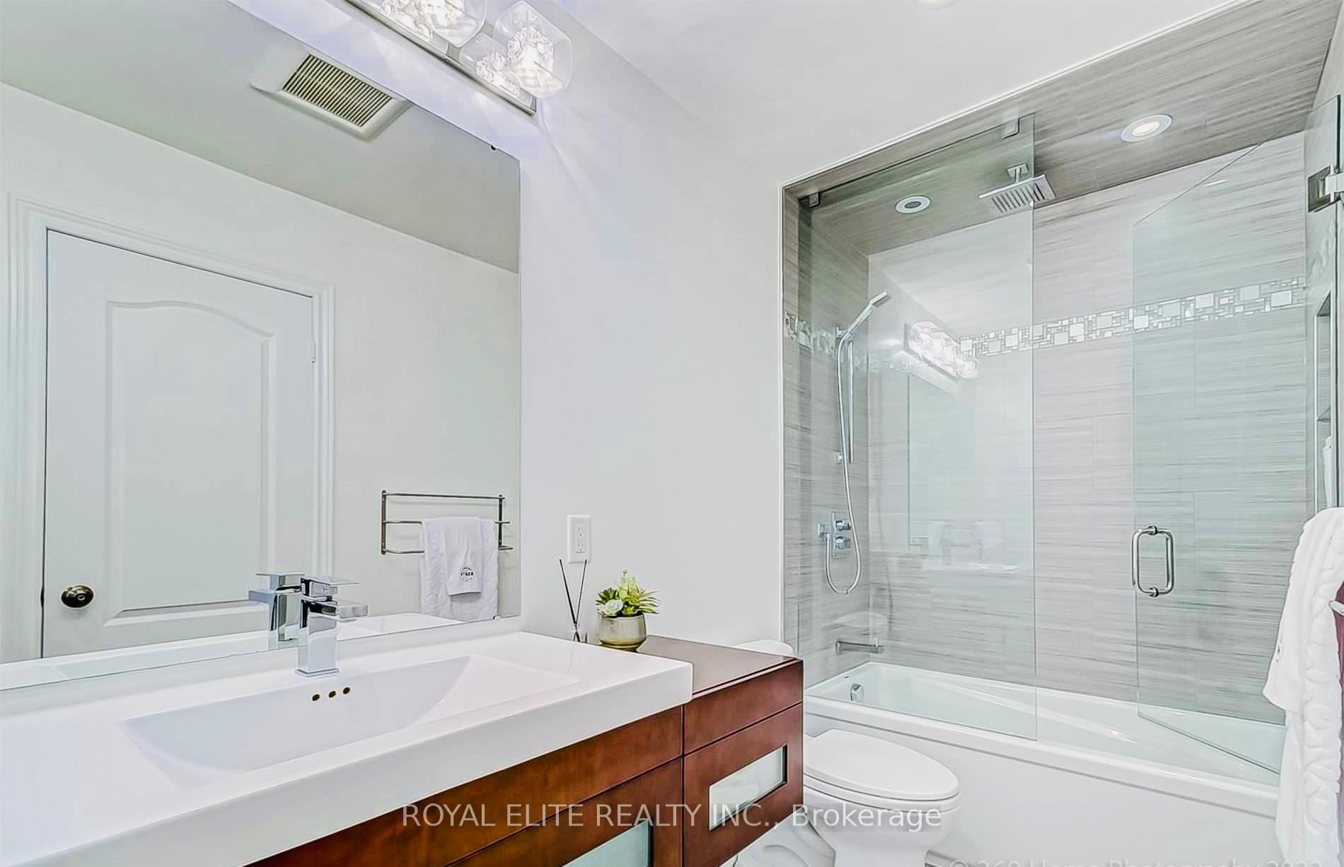 Photo 21 of 119 Huntingfield Street, Vaughan, Patterson — HOMEH