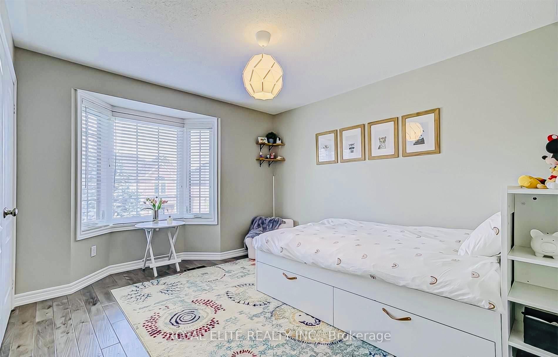 Photo 20 of 119 Huntingfield Street, Vaughan, Patterson — HOMEH
