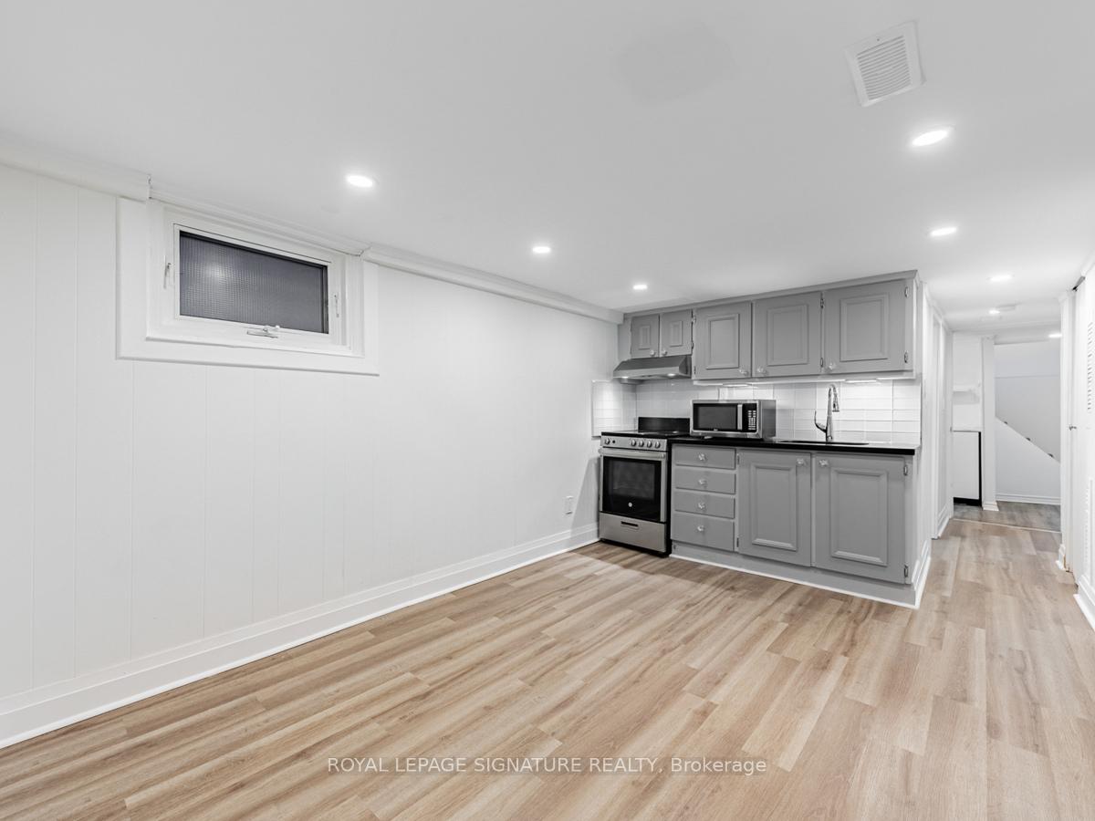 Photo 4 of Unit Bsmt, 8 Ozark Crescent, Toronto, Playter Estates-Danforth — HOMEH