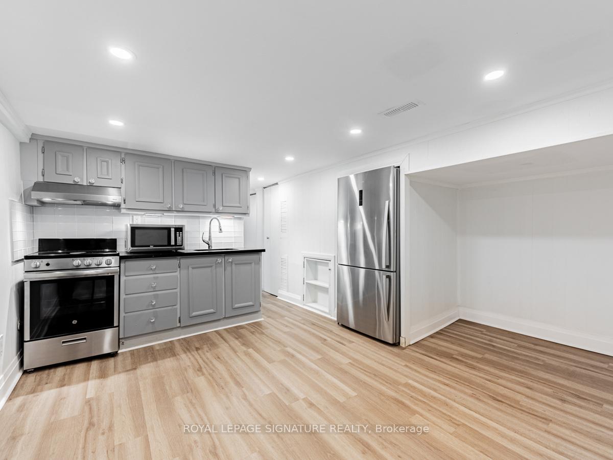 Photo 6 of Unit Bsmt, 8 Ozark Crescent, Toronto, Playter Estates-Danforth — HOMEH