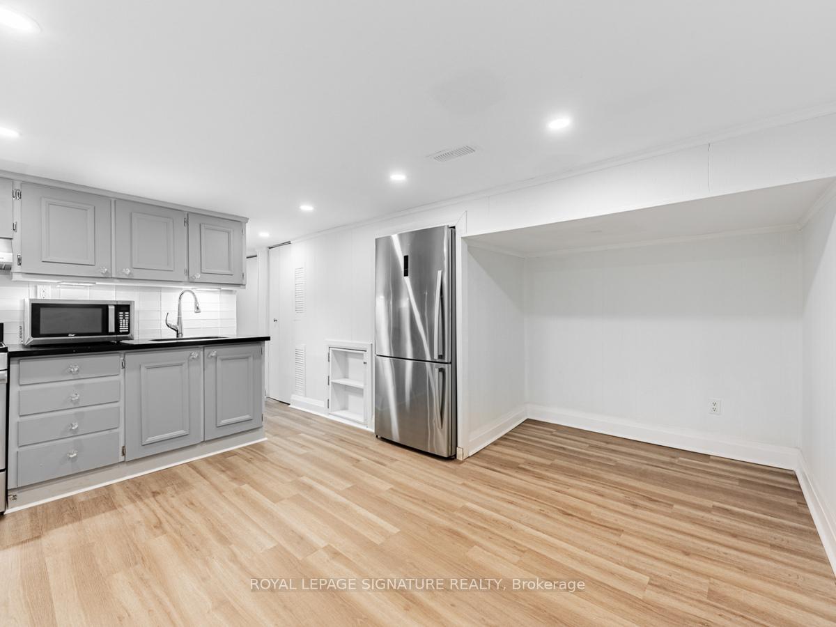 Photo 5 of Unit Bsmt, 8 Ozark Crescent, Toronto, Playter Estates-Danforth — HOMEH