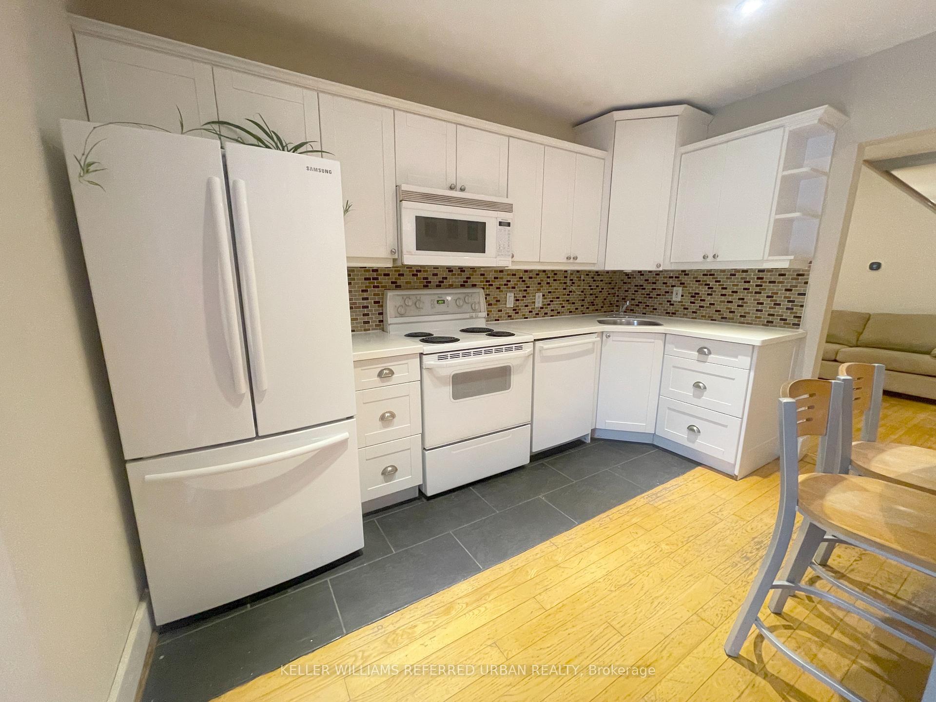 Photo 10 of 582 Logan Avenue, Toronto, North Riverdale — HOMEH