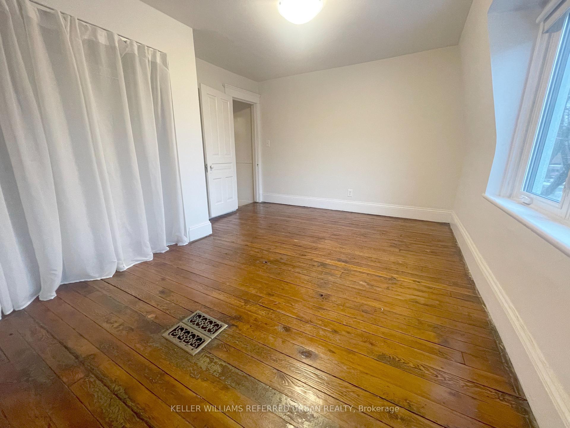 Photo 16 of 582 Logan Avenue, Toronto, North Riverdale — HOMEH