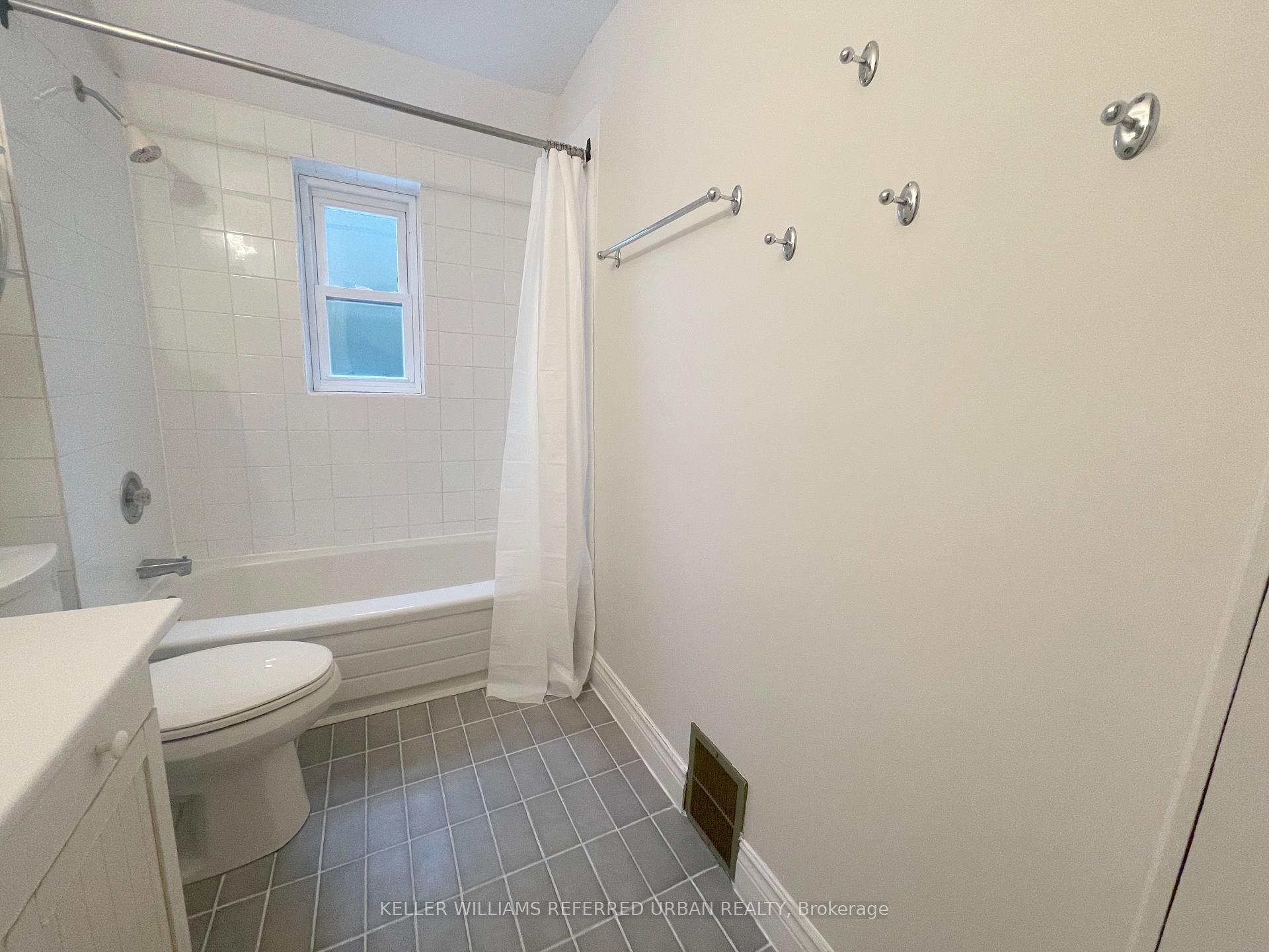 Photo 19 of 582 Logan Avenue, Toronto, North Riverdale — HOMEH