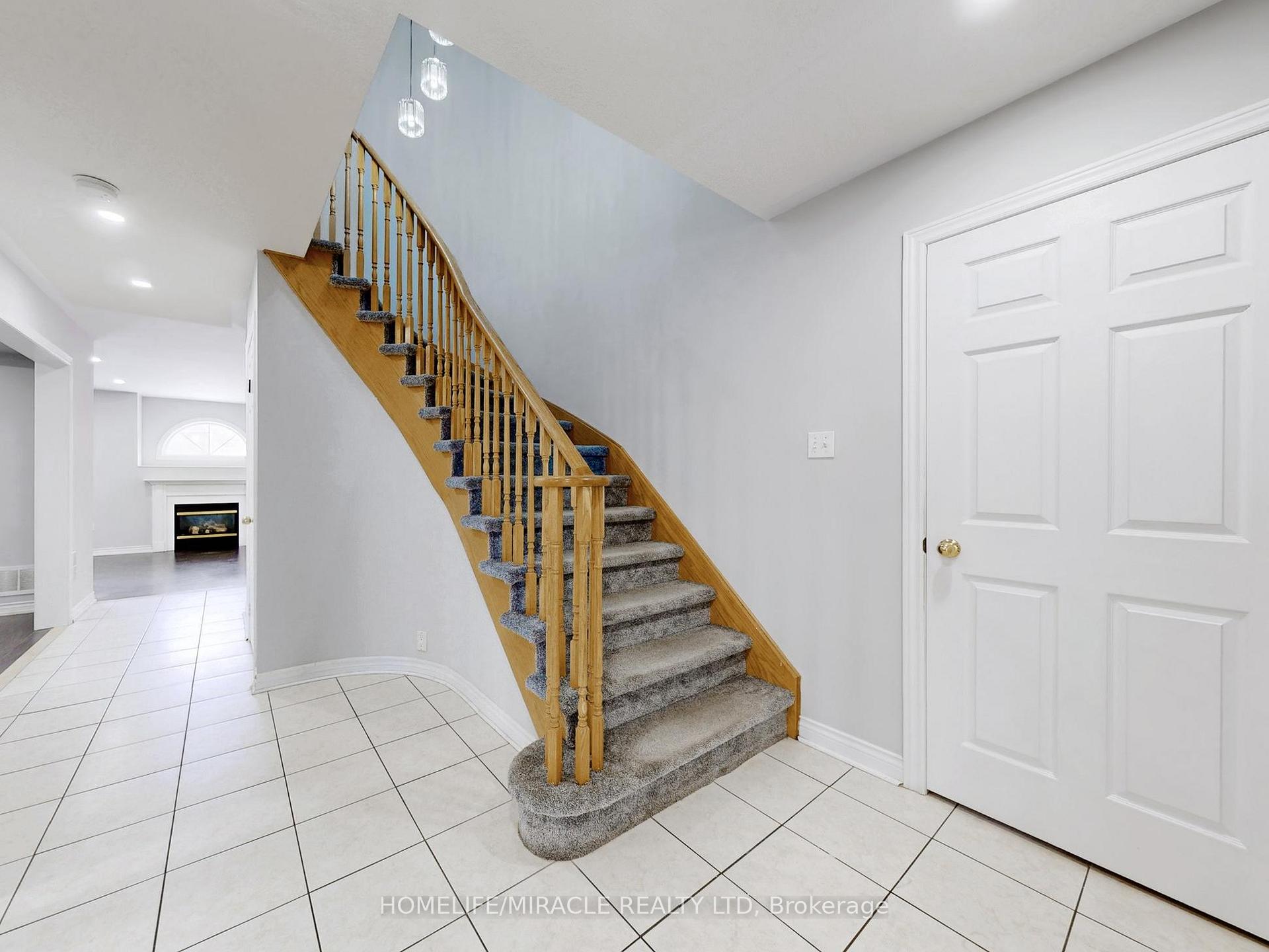 Photo 25 of Unit MainFL, 77 Nobbs Drive, Ajax, Northeast Ajax — HOMEH