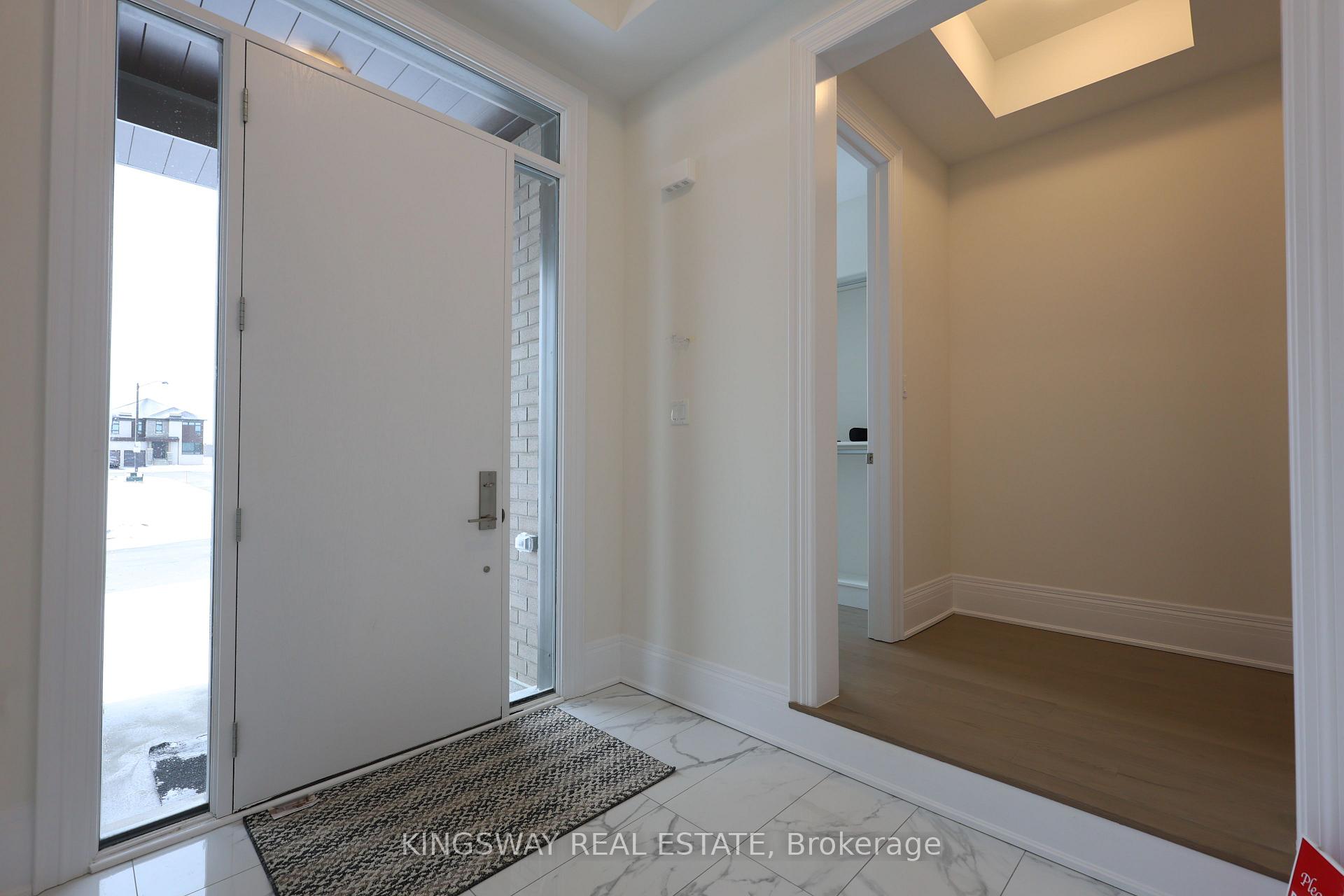 Photo 3 of 27 Tilden Street, Vaughan, Vellore Village — HOMEH