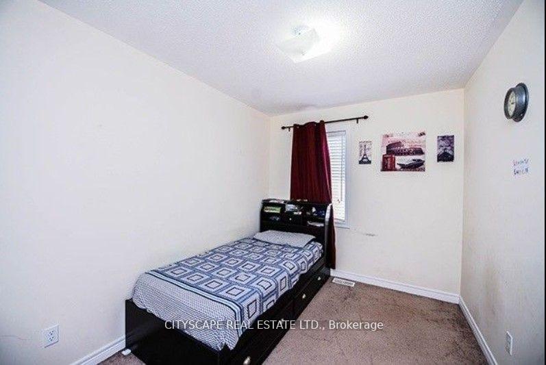 Photo 14 of 2559 Canadian Street W, Pickering, Duffin Heights — HOMEH