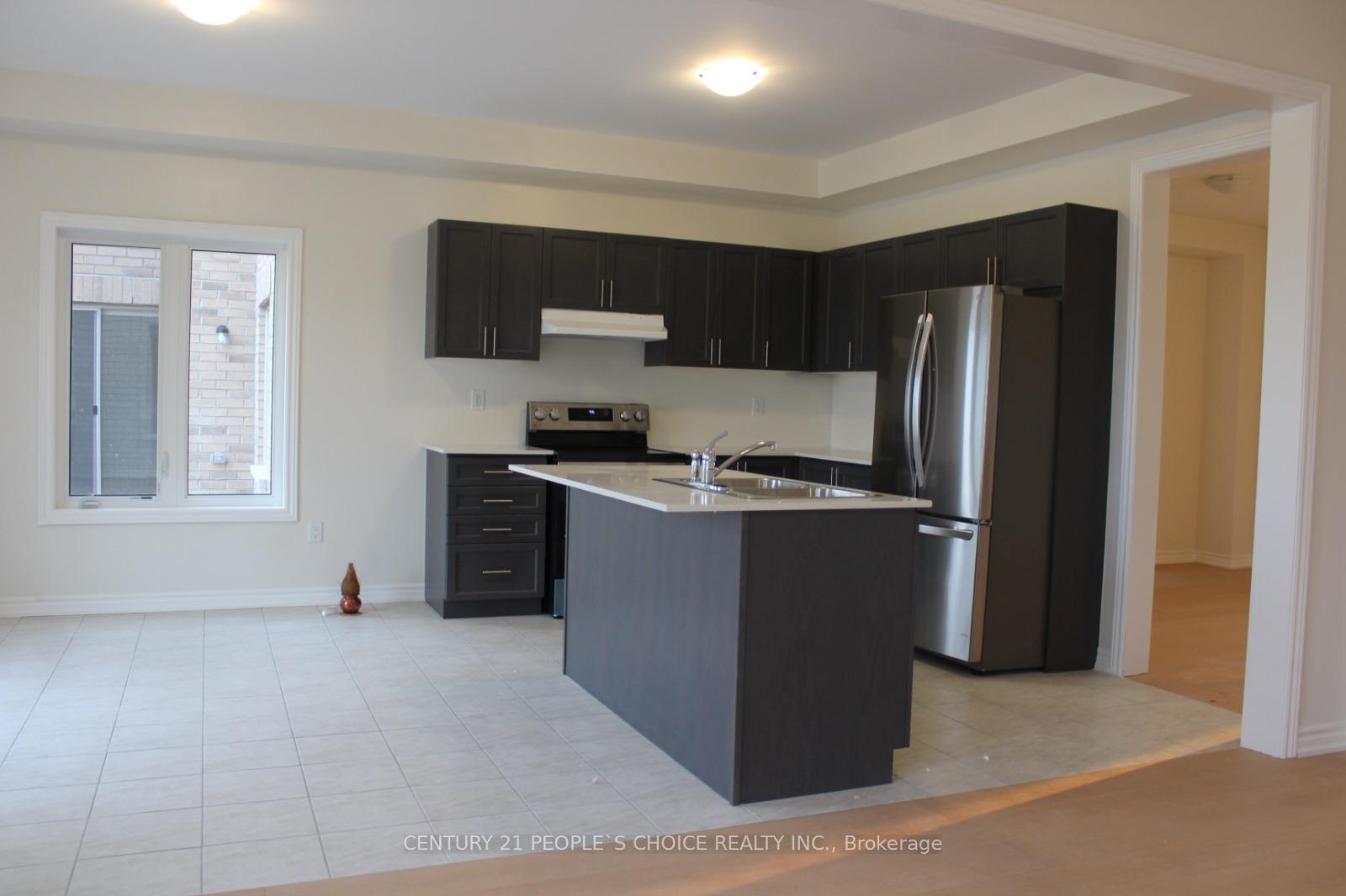 Photo 5 of 31 Fenn Crescent, New Tecumseth, Rural New Tecumseth — HOMEH