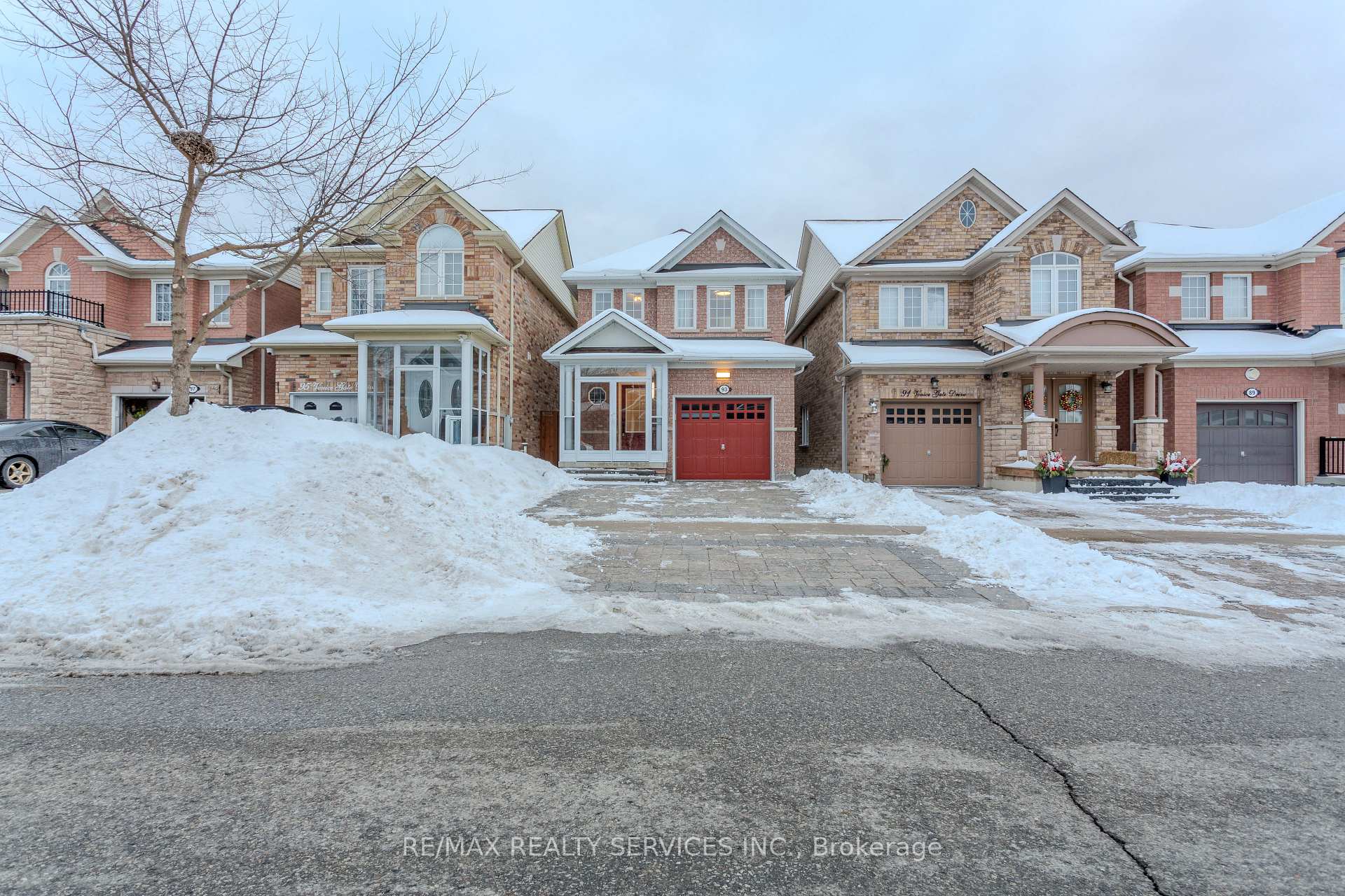 Photo 2 of 93 Venice Gate Drive S, Vaughan, Vellore Village — HOMEH