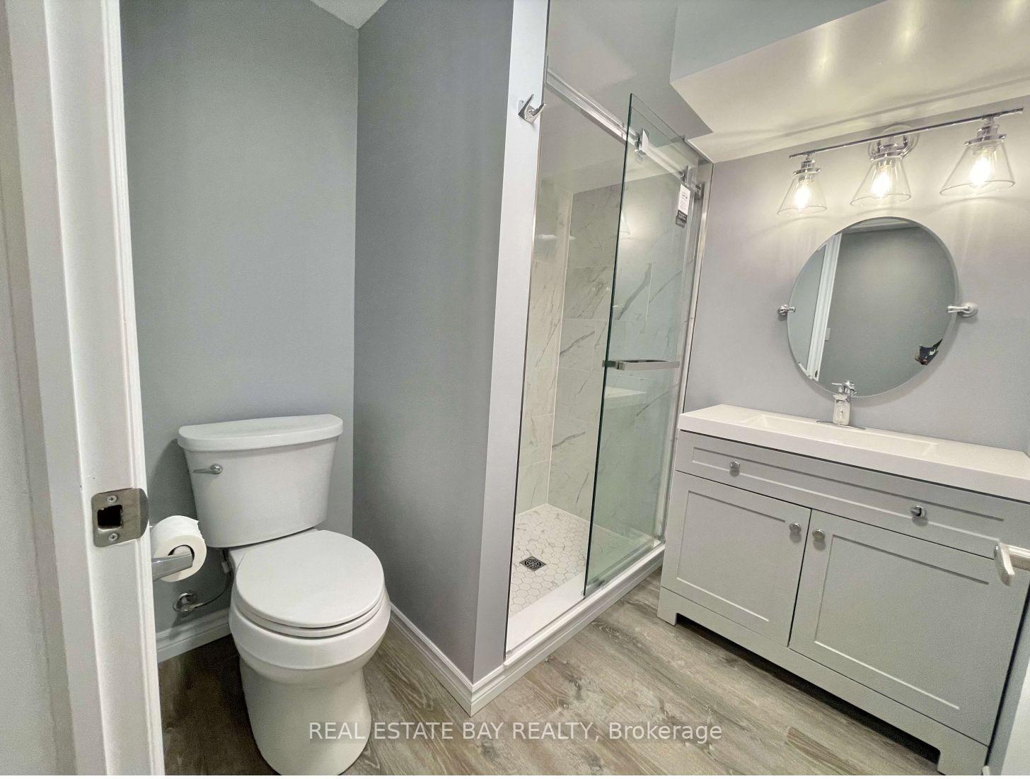 Photo 12 of 887 Sproule Crescent, Oshawa, Pinecrest — HOMEH