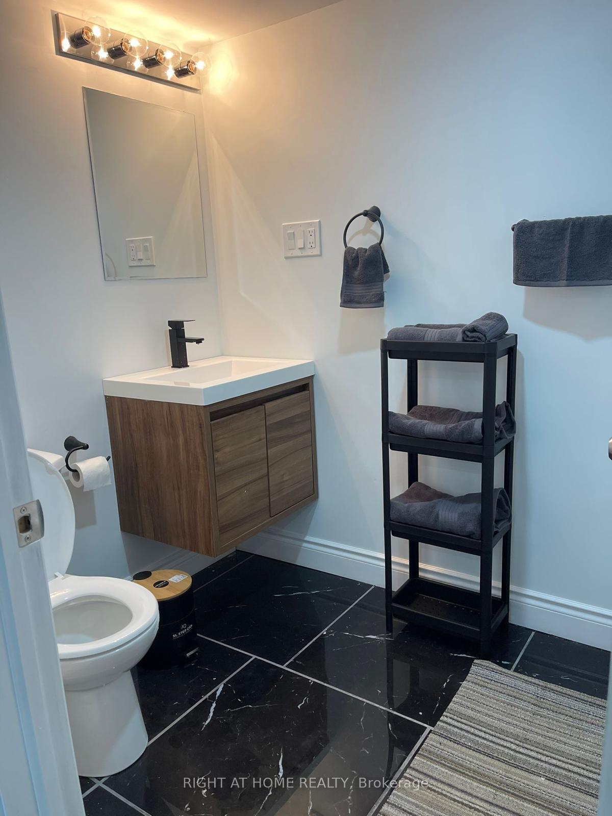Photo 2 of Unit LOWER, 86 Brown Bear Street, Barrie, Rural Barrie Southwest — HOMEH