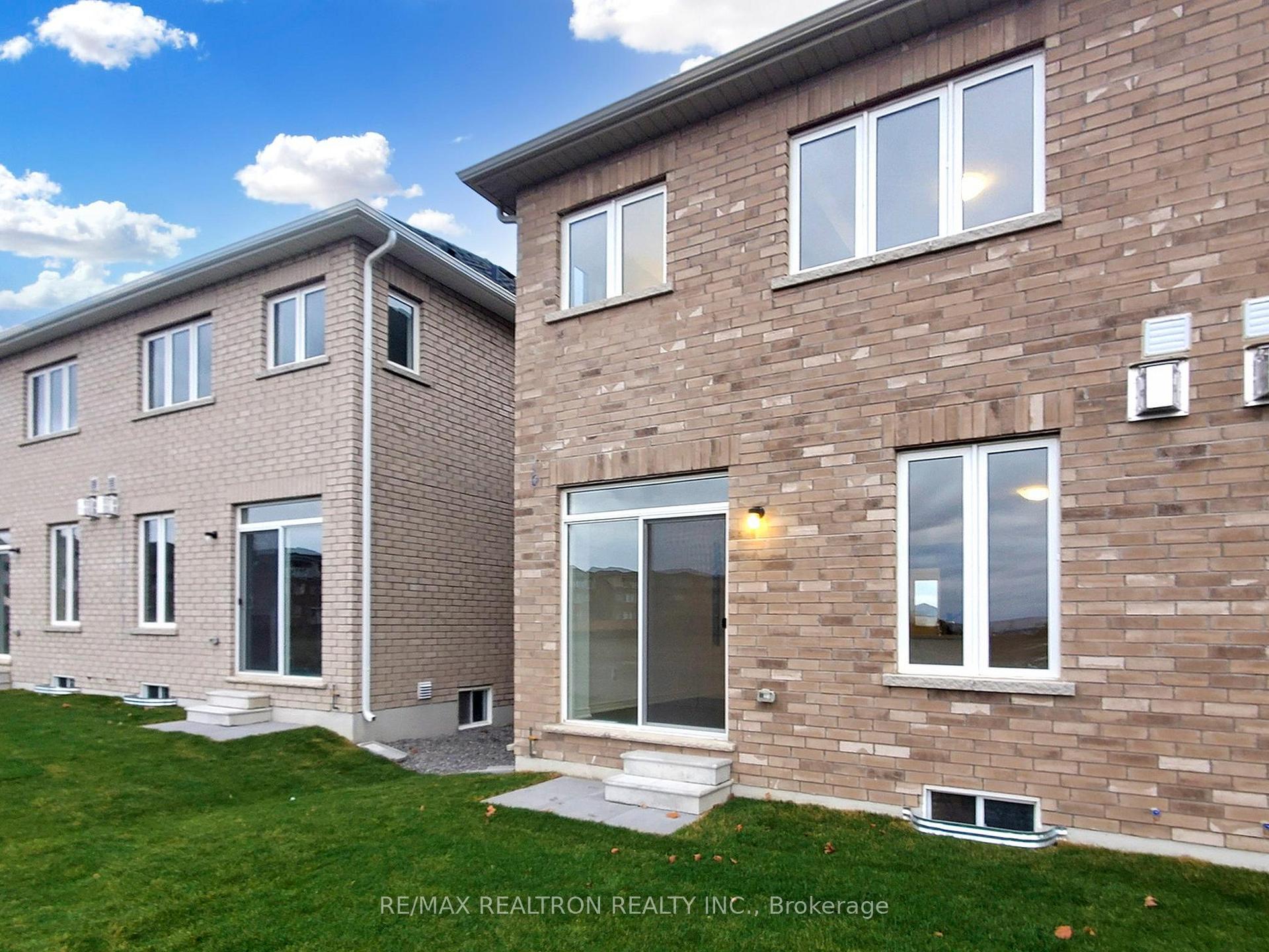Photo 40 of 87 Picardy Drive, Hamilton, Stoney Creek Mountain — HOMEH