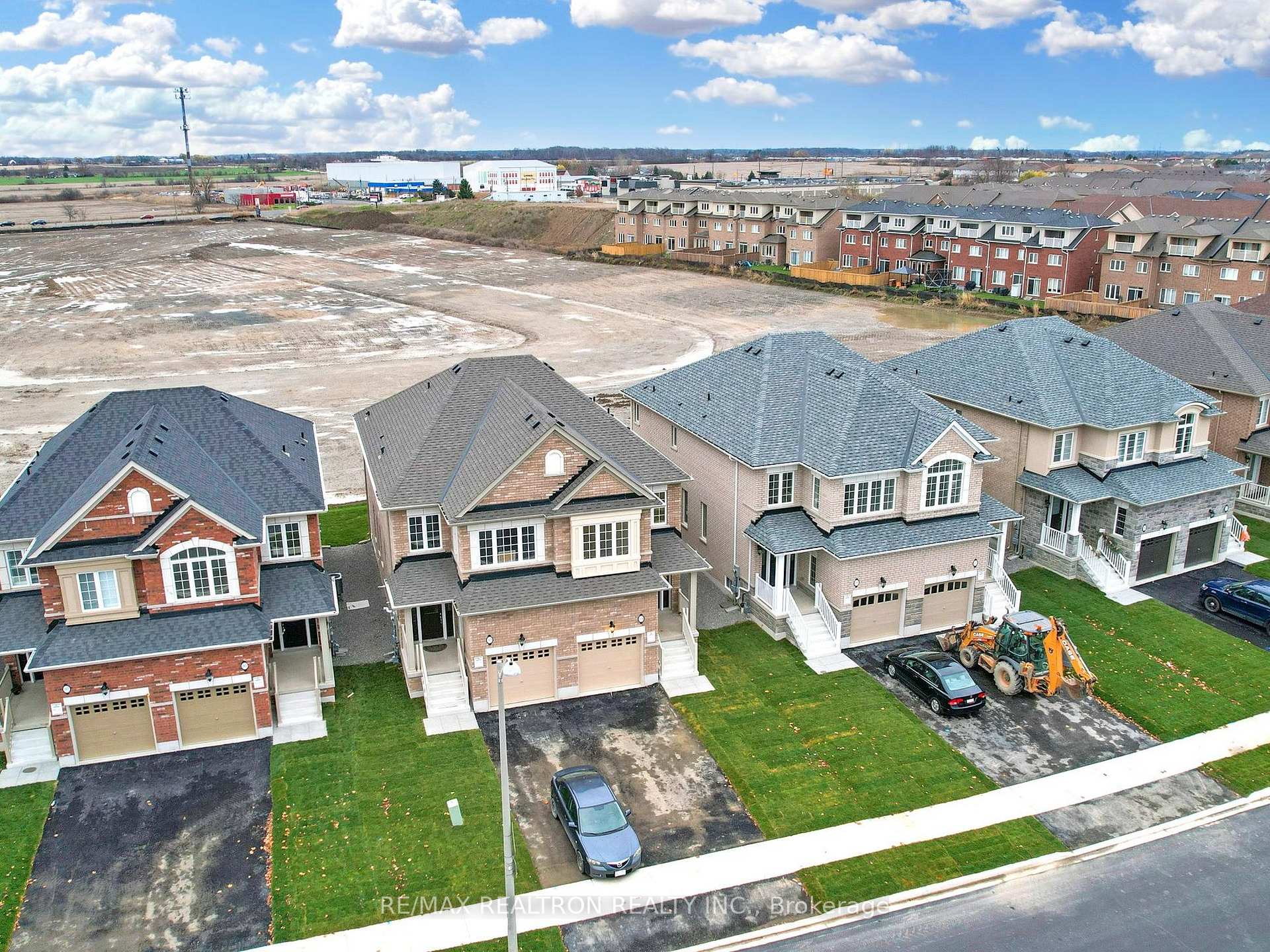 Photo 44 of 87 Picardy Drive, Hamilton, Stoney Creek Mountain — HOMEH
