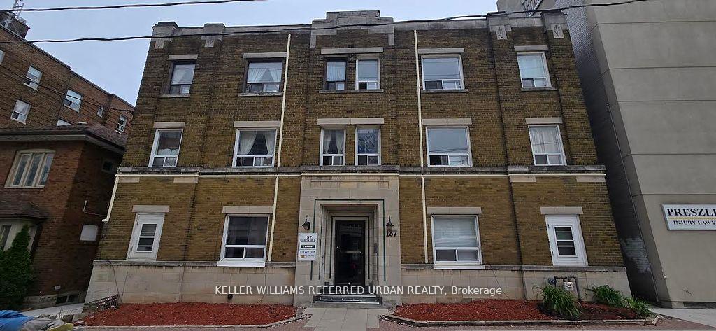 Front of Unit 22, 137 Eglinton Avenue W