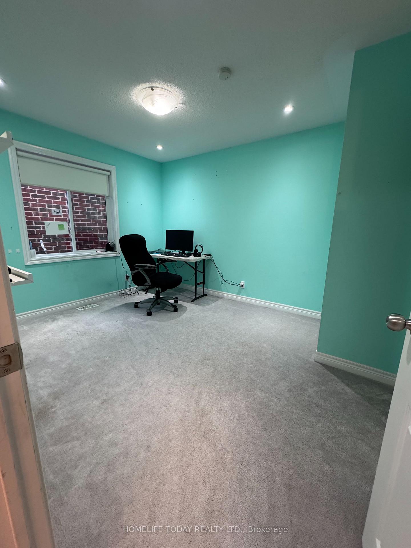 Photo 17 of 117 Blackwell Crescent, Oshawa, Windfields — HOMEH