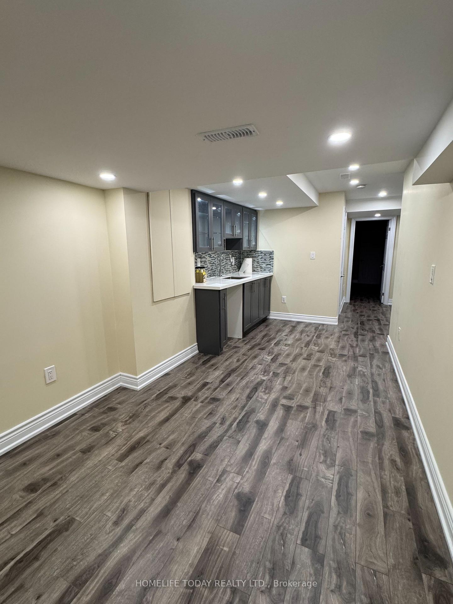 Photo 19 of 117 Blackwell Crescent, Oshawa, Windfields — HOMEH