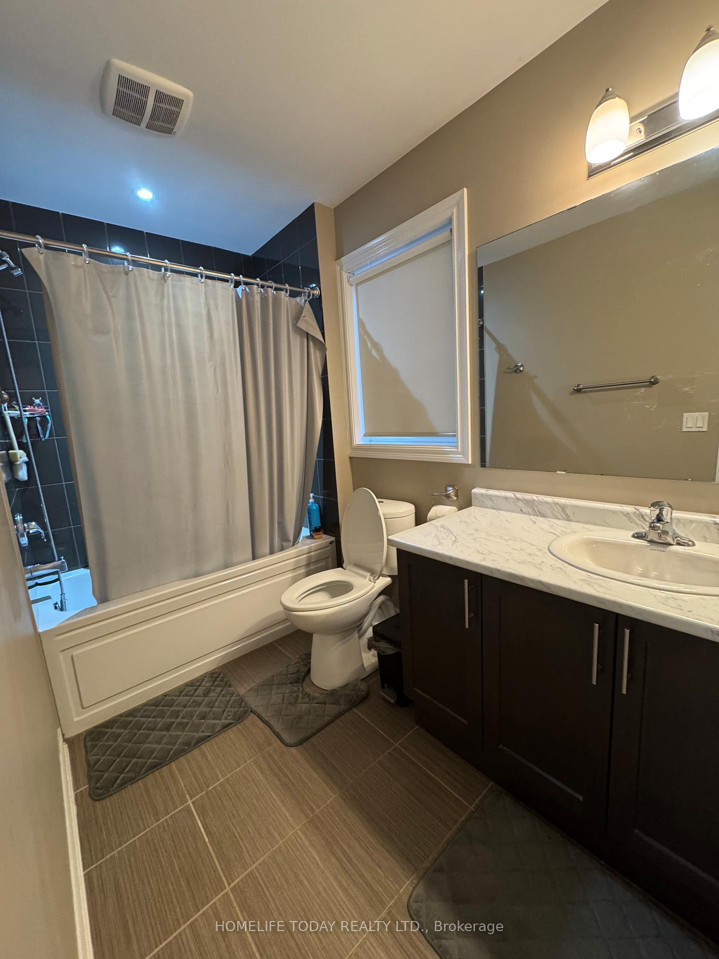 Photo 20 of 117 Blackwell Crescent, Oshawa, Windfields — HOMEH