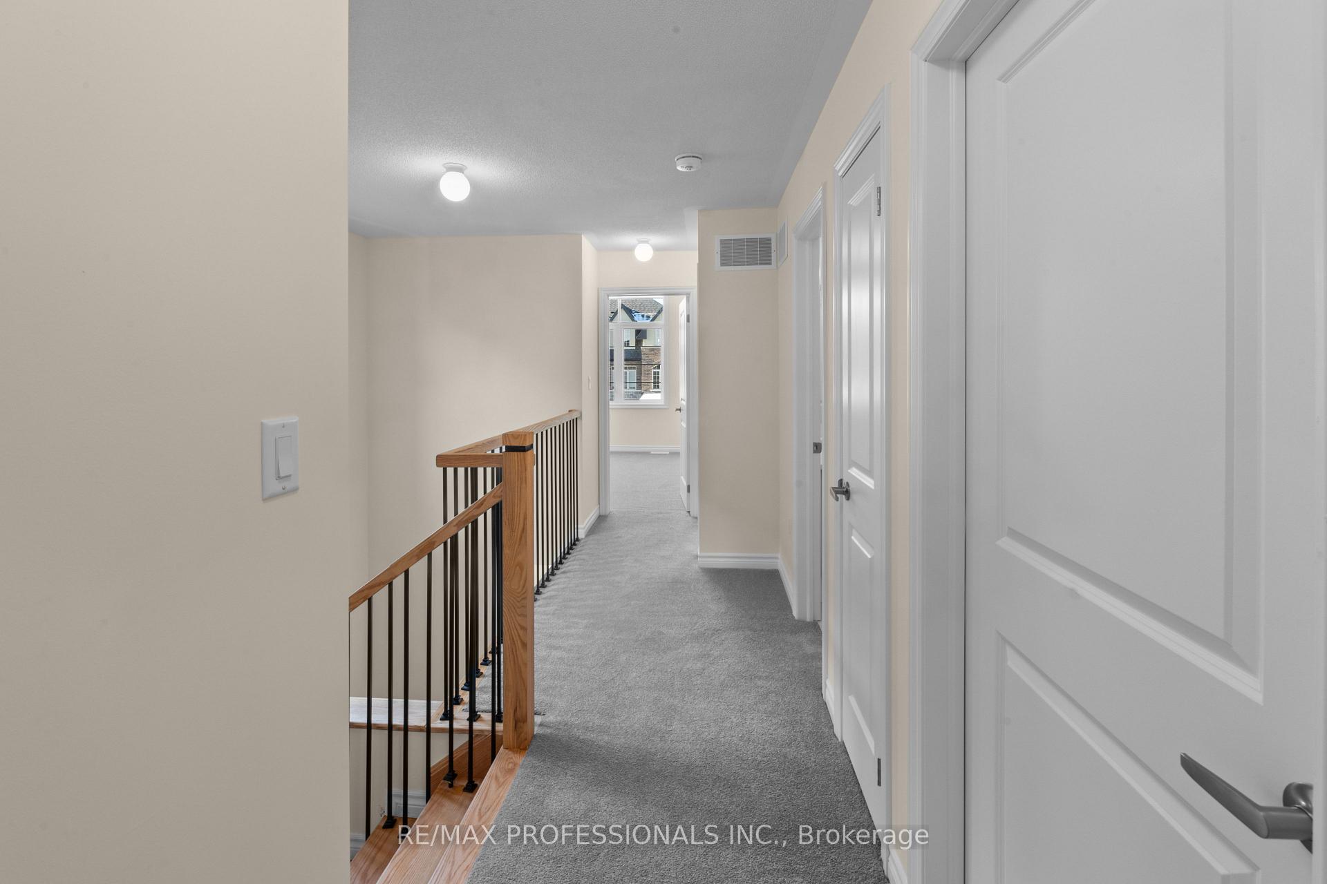 Photo 15 of 2553 Hibiscus Drive, Pickering, Rural Pickering — HOMEH