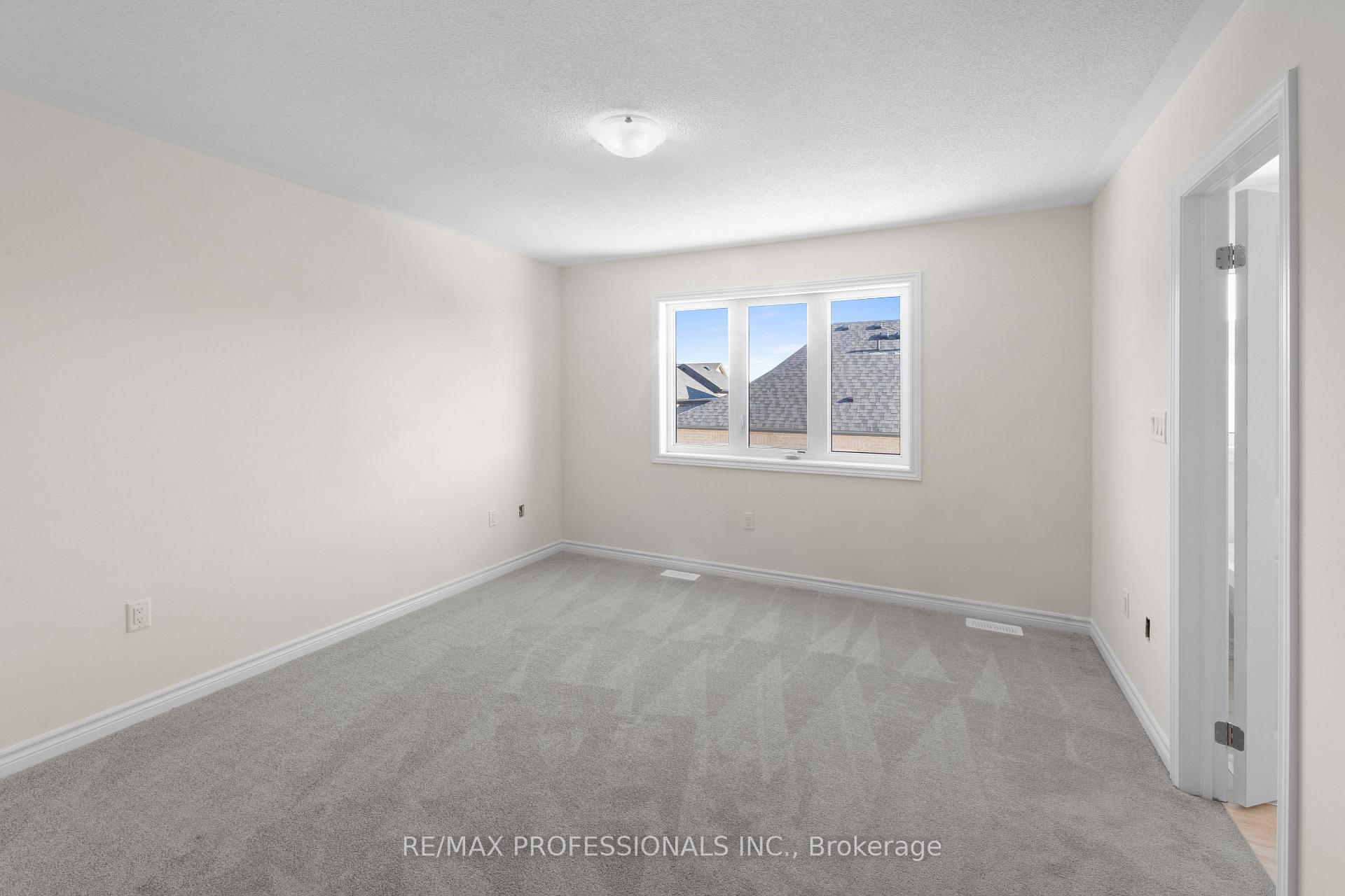 Photo 27 of 2553 Hibiscus Drive, Pickering, Rural Pickering — HOMEH