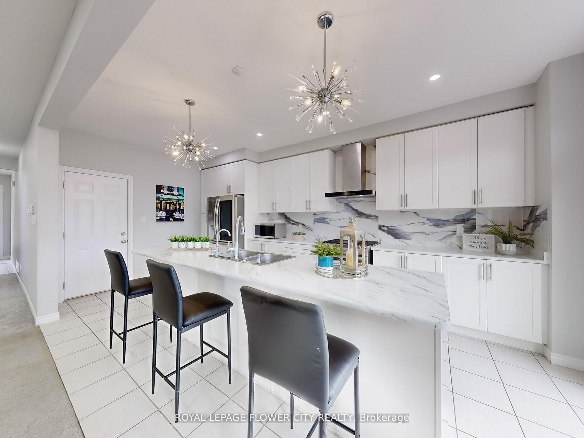 Photo 15 of Unit 11, 22 Gleason Crescent, Kitchener — HOMEH