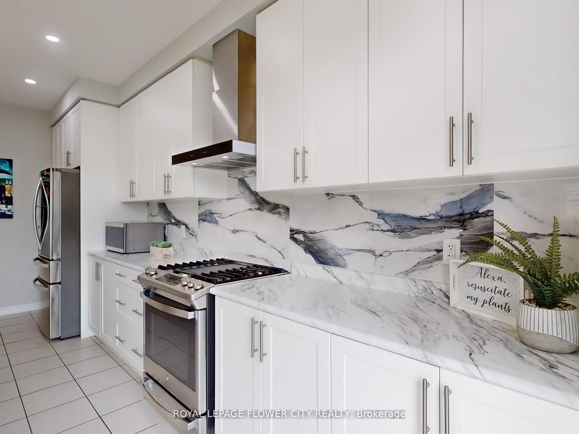 Photo 18 of Unit 11, 22 Gleason Crescent, Kitchener — HOMEH