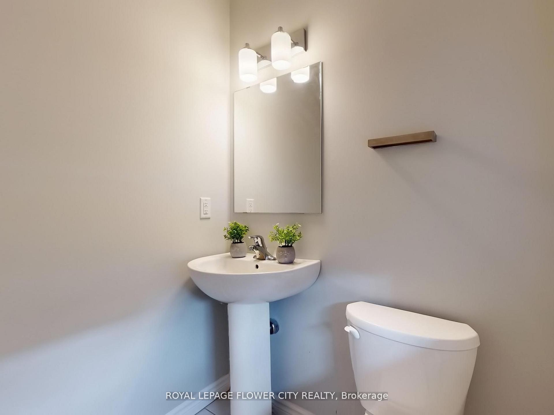Photo 19 of Unit 11, 22 Gleason Crescent, Kitchener — HOMEH