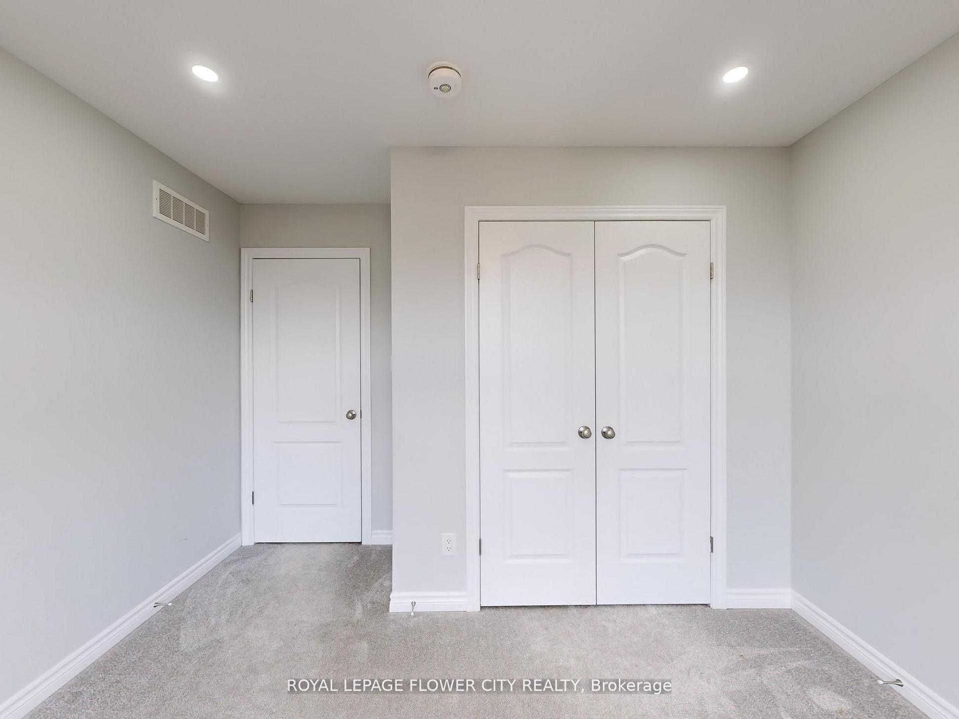 Photo 30 of Unit 11, 22 Gleason Crescent, Kitchener — HOMEH