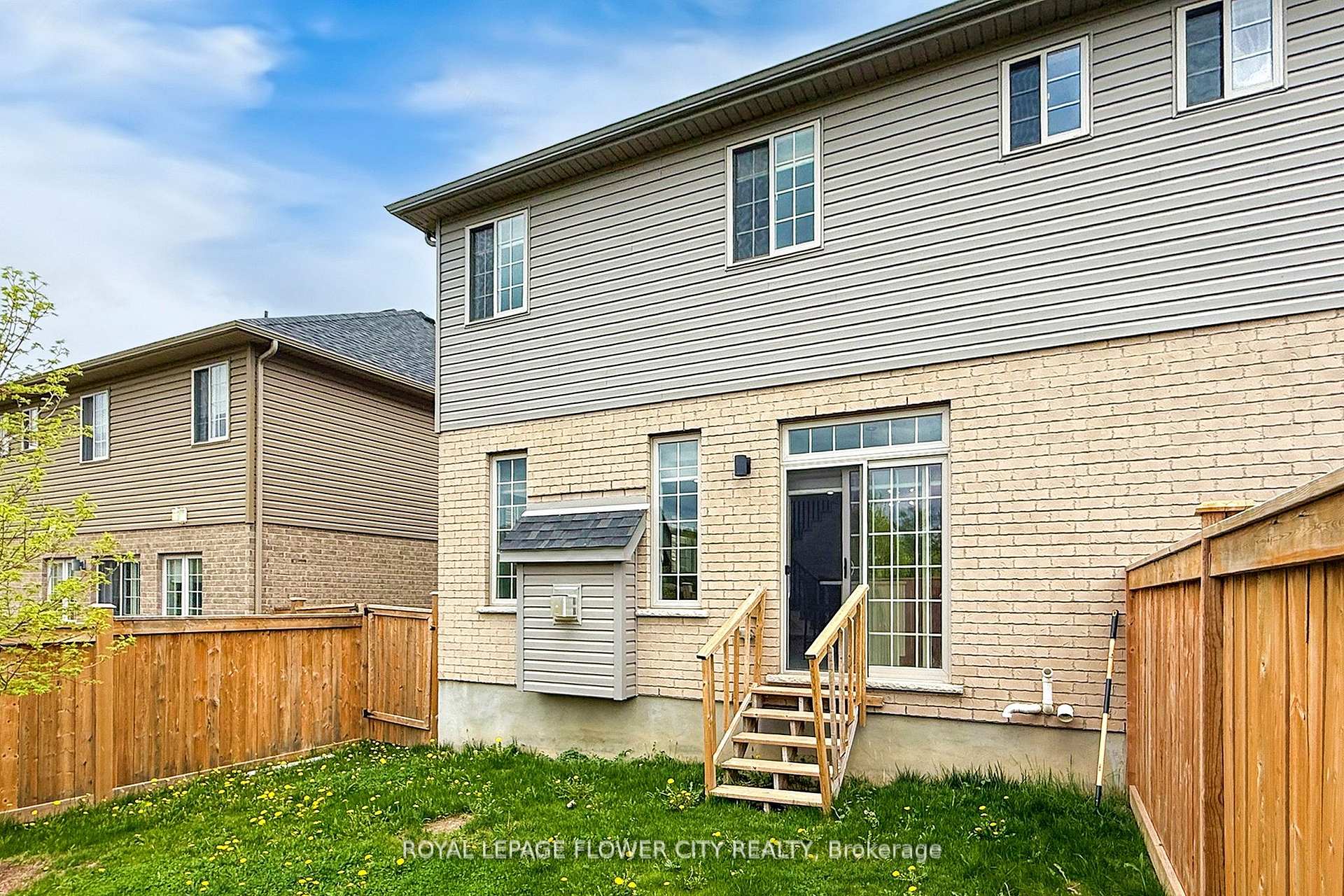 Photo 44 of Unit 11, 22 Gleason Crescent, Kitchener — HOMEH