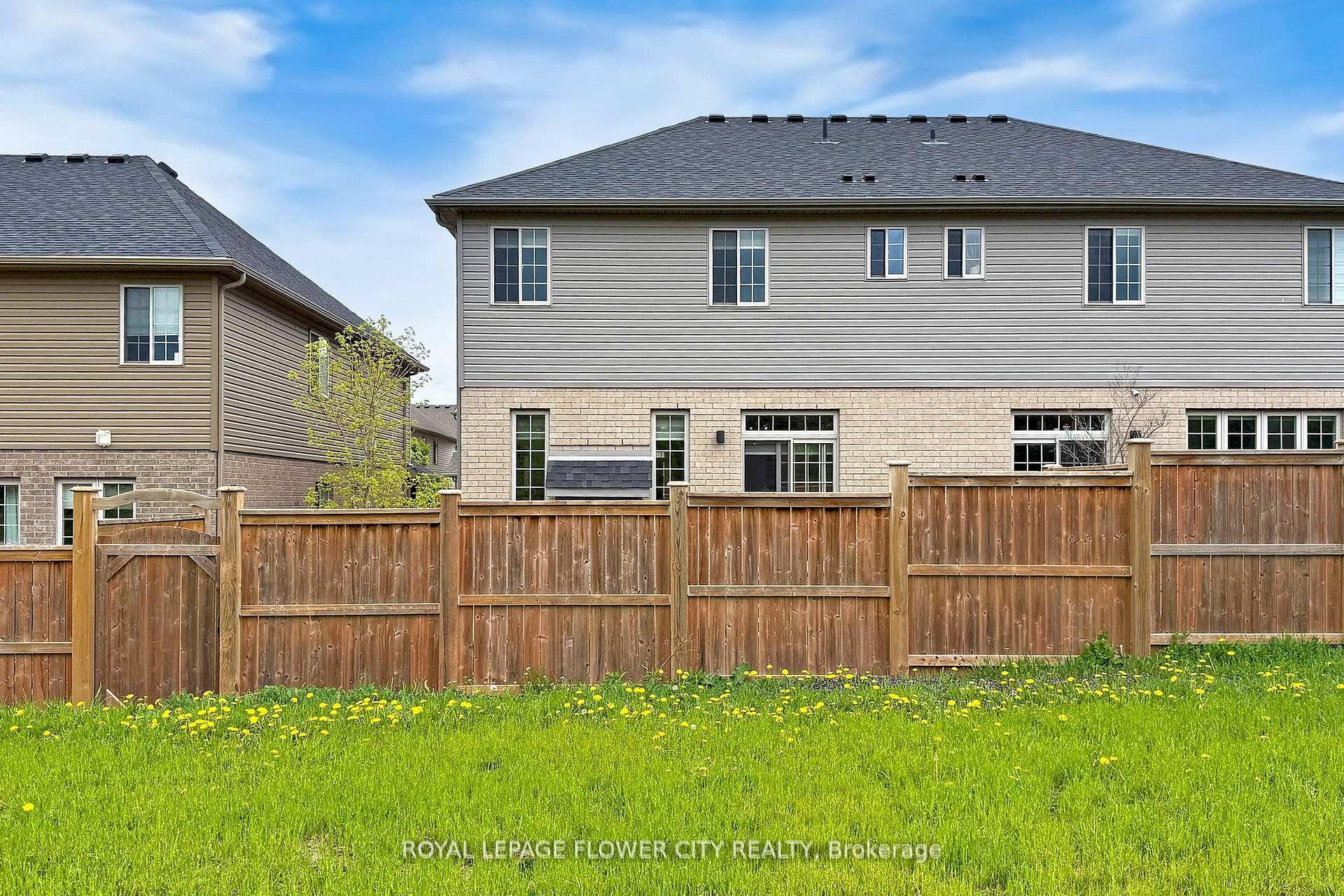 Photo 43 of Unit 11, 22 Gleason Crescent, Kitchener — HOMEH