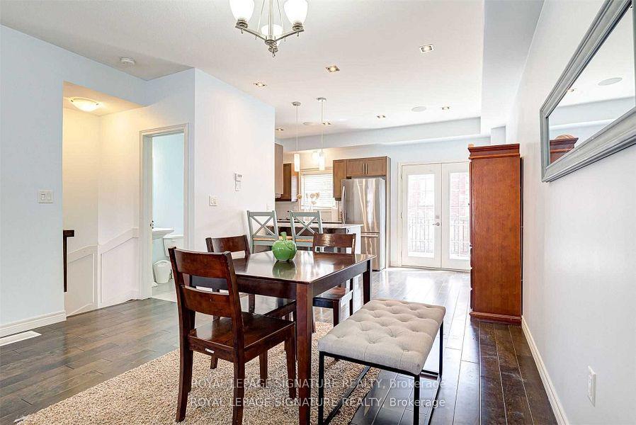 Photo 8 of Unit Upper, 16 Whitehaven Lane, Kitchener — HOMEH