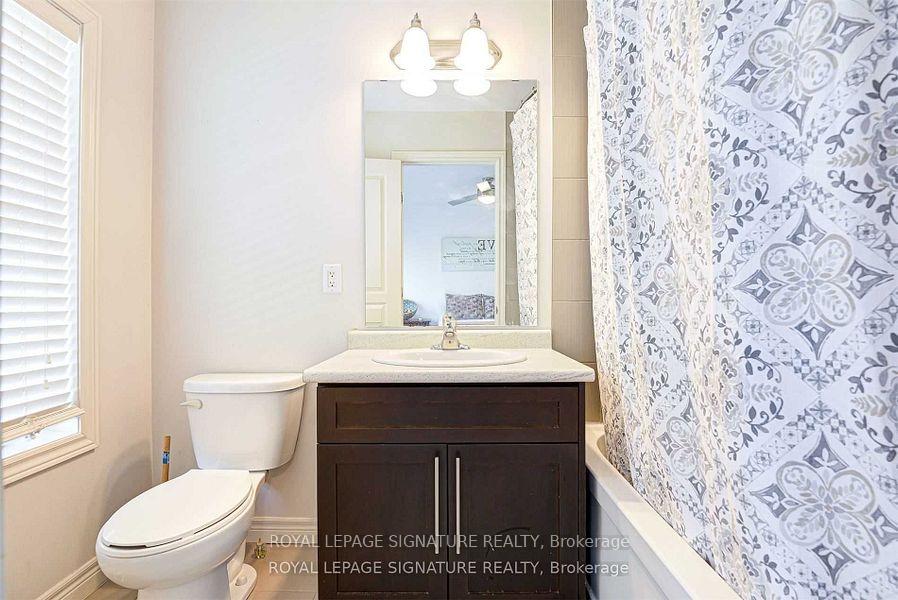 Photo 14 of Unit Upper, 16 Whitehaven Lane, Kitchener — HOMEH