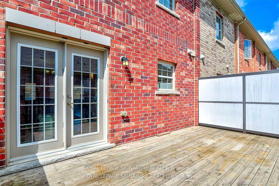 Photo 20 of Unit Upper, 16 Whitehaven Lane, Kitchener — HOMEH