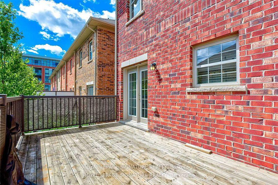 Photo 23 of Unit Upper, 16 Whitehaven Lane, Kitchener — HOMEH