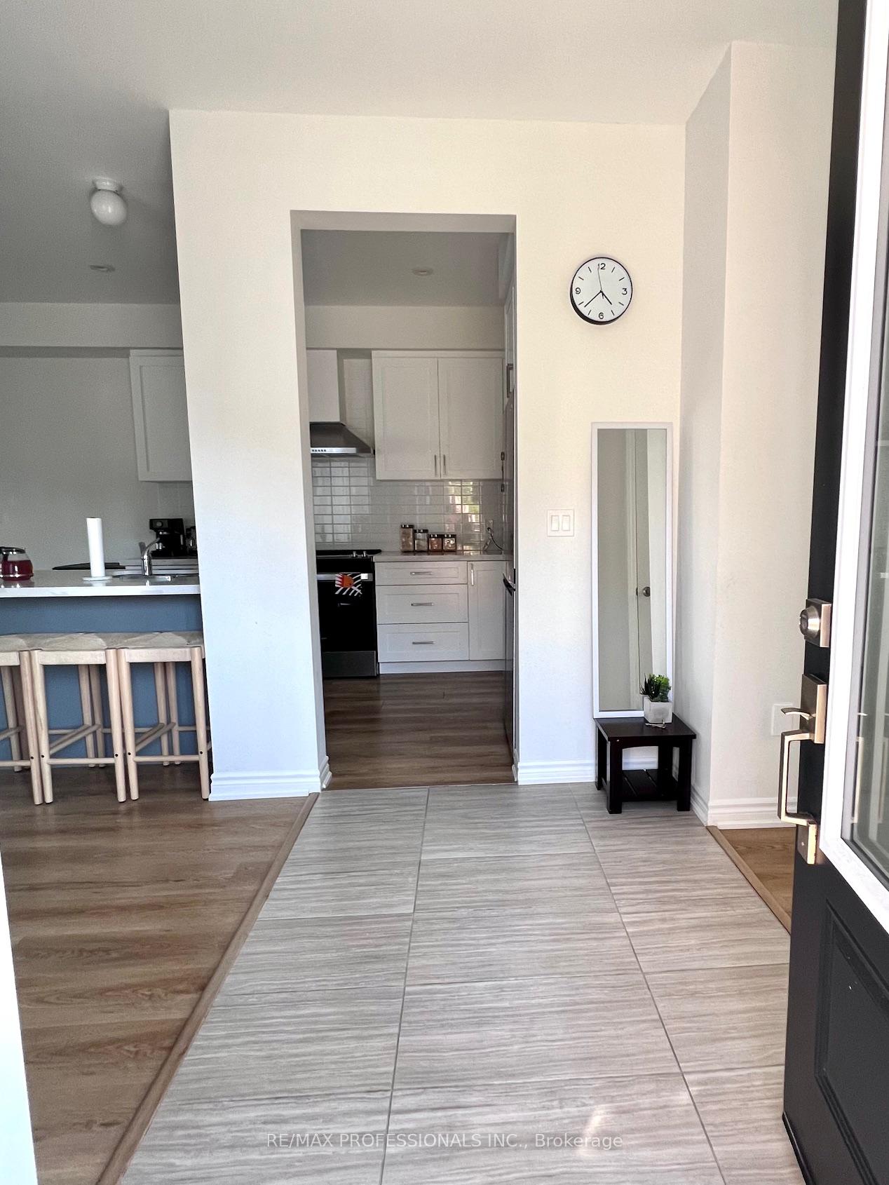 Photo 2 of 111 Haggert Avenue N, Brampton, Downtown Brampton — HOMEH