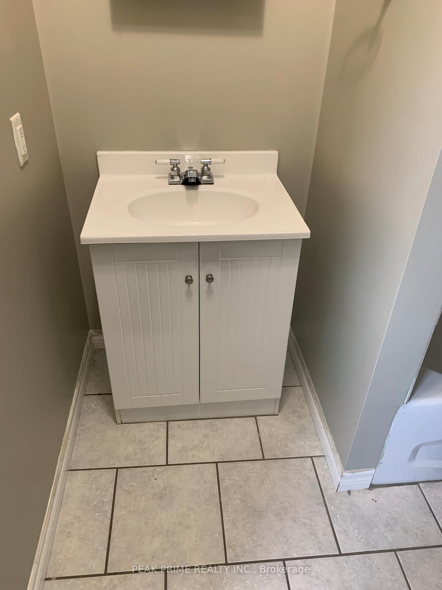 Photo 9 of Unit 3, 30 Hamilton Street, St. Catharines, Western Hill — HOMEH
