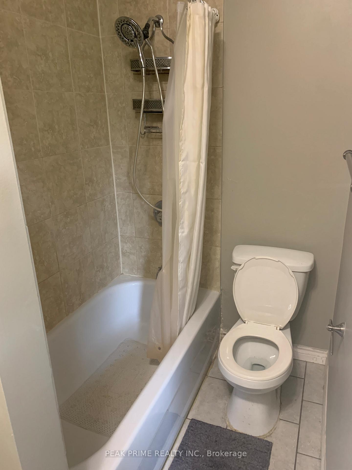 Photo 7 of Unit 3, 30 Hamilton Street, St. Catharines, Western Hill — HOMEH
