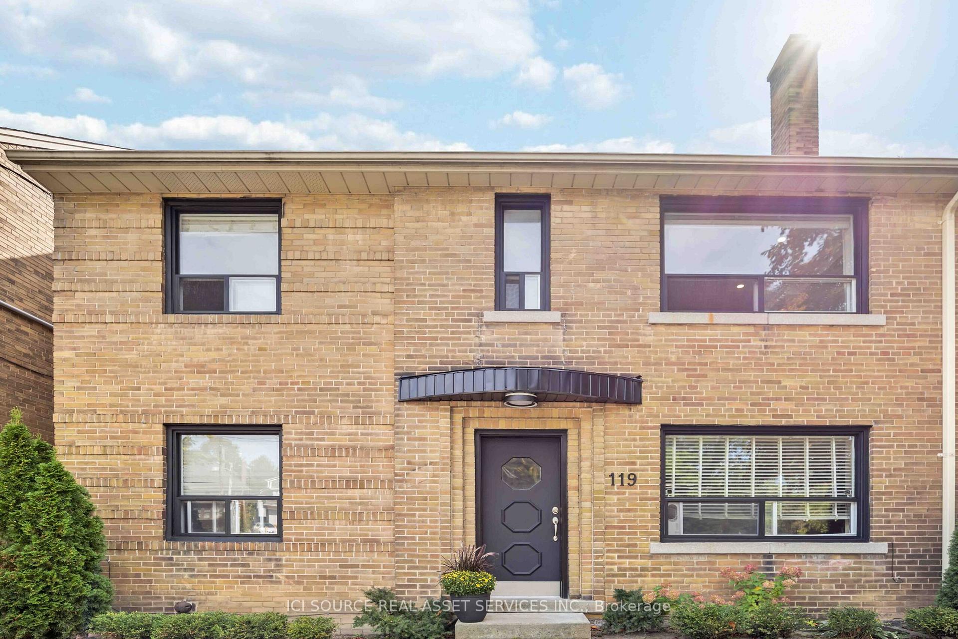 Photo 2 of Unit 1, 121 Cheritan Avenue, Toronto, Lawrence Park South — HOMEH