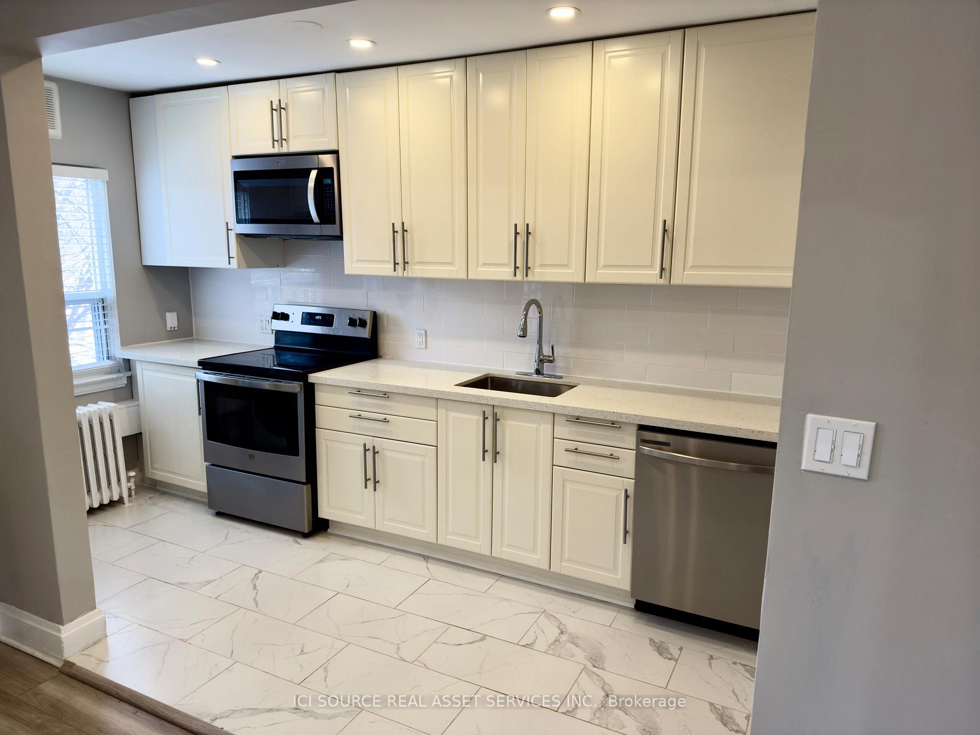 Photo 10 of Unit 1, 121 Cheritan Avenue, Toronto, Lawrence Park South — HOMEH
