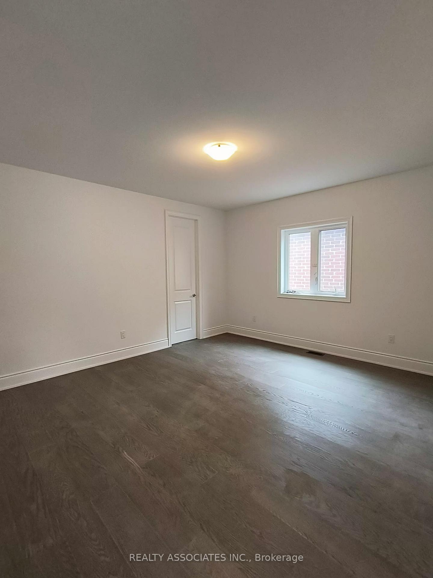 Photo 12 of 48 Carling Road, Vaughan, Vellore Village — HOMEH