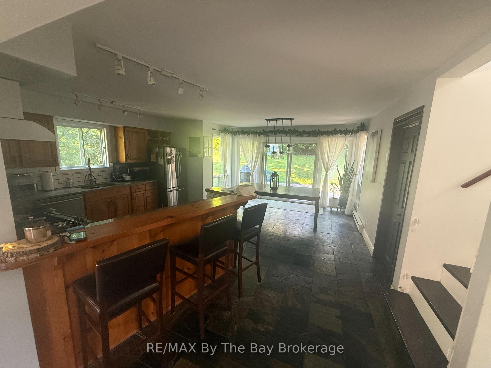 Photo 7 of 71 Grandview Road, Tay, Port McNicoll — HOMEH