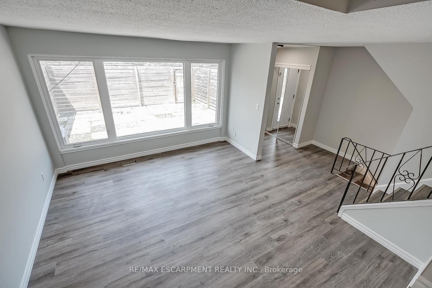 Photo 13 of Unit 309, 260 Montmorency Drive, Hamilton, Red Hill — HOMEH