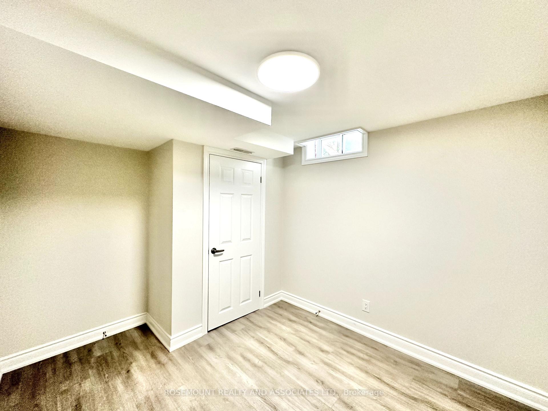 Photo 5 of 101 Annina Crescent, Markham, Village Green-South Unionville — HOMEH