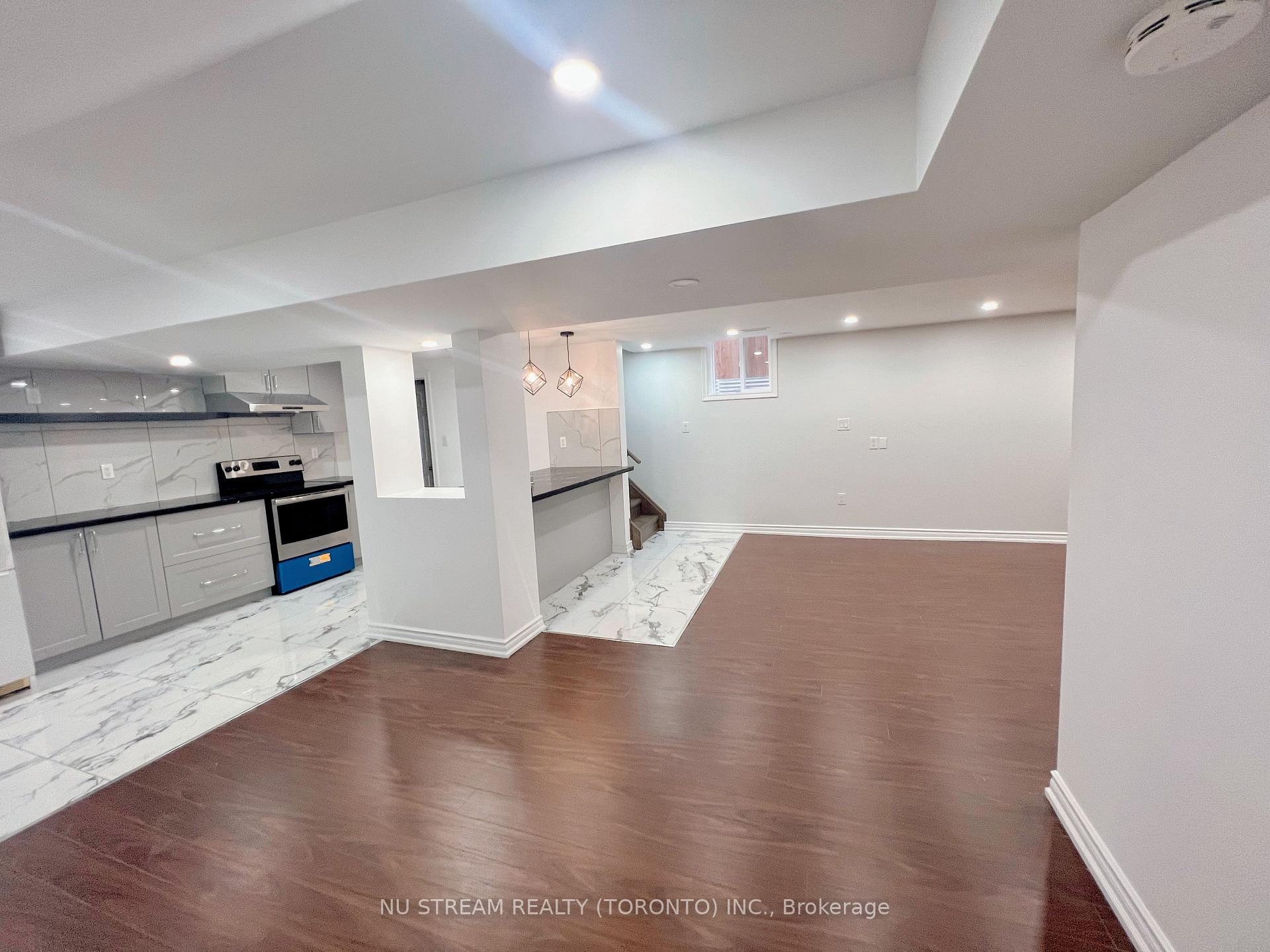 Photo 3 of Unit Bsmt, 46 Coppard Avenue, Markham, Middlefield — HOMEH