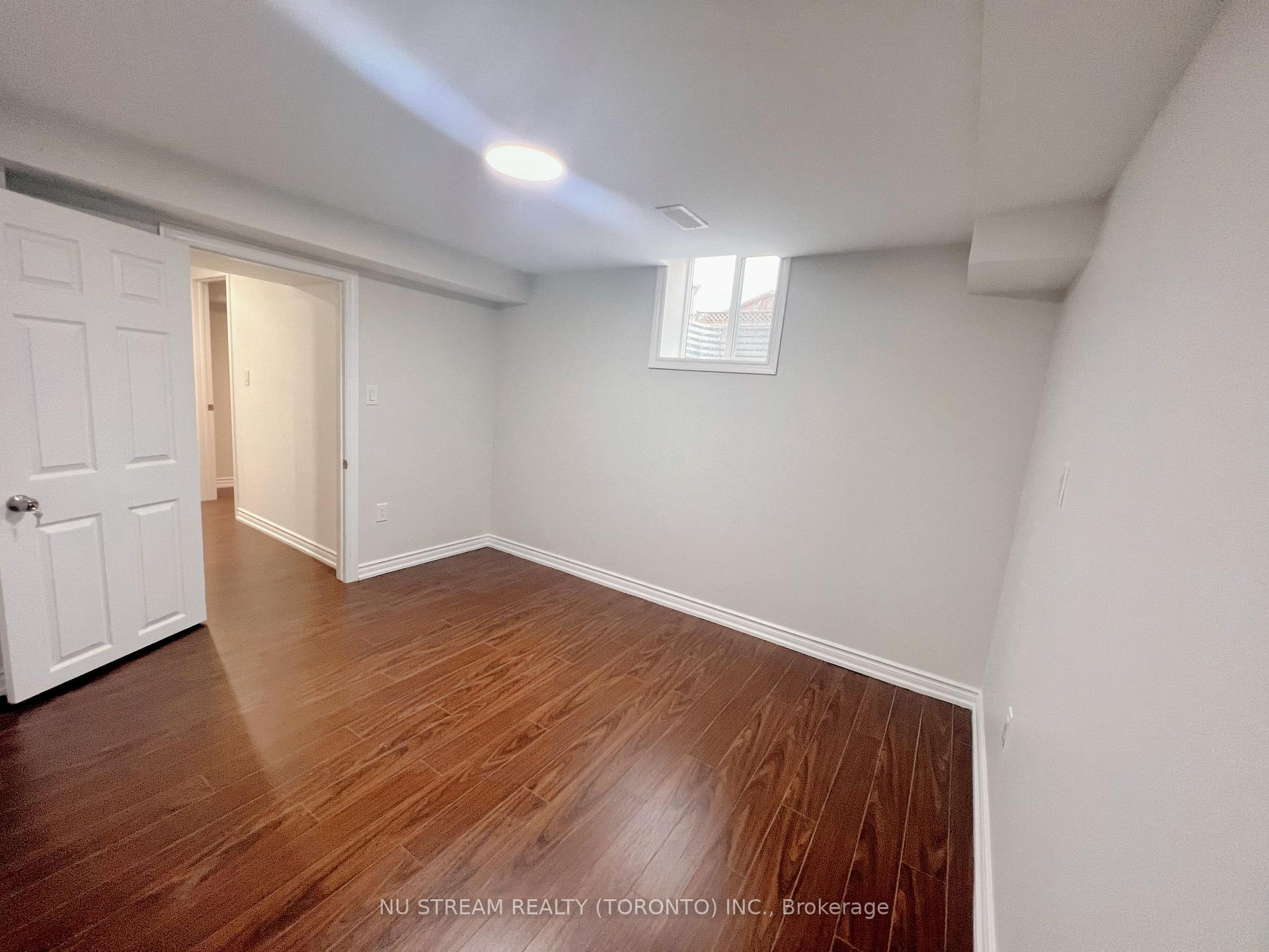 Photo 5 of Unit Bsmt, 46 Coppard Avenue, Markham, Middlefield — HOMEH